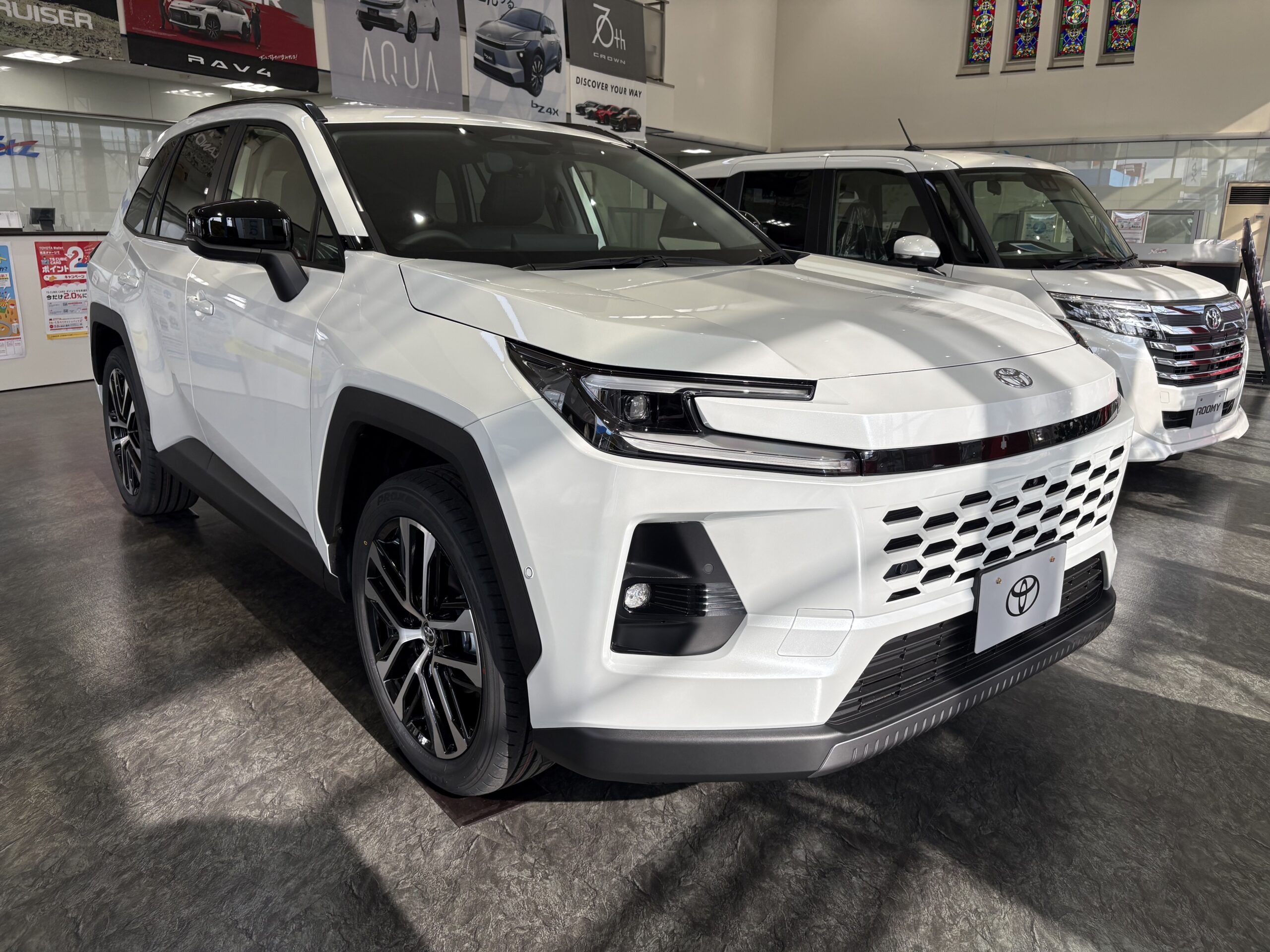 やってきた🚗🚗🚗🚗🚗 | ネッツトヨタ香川